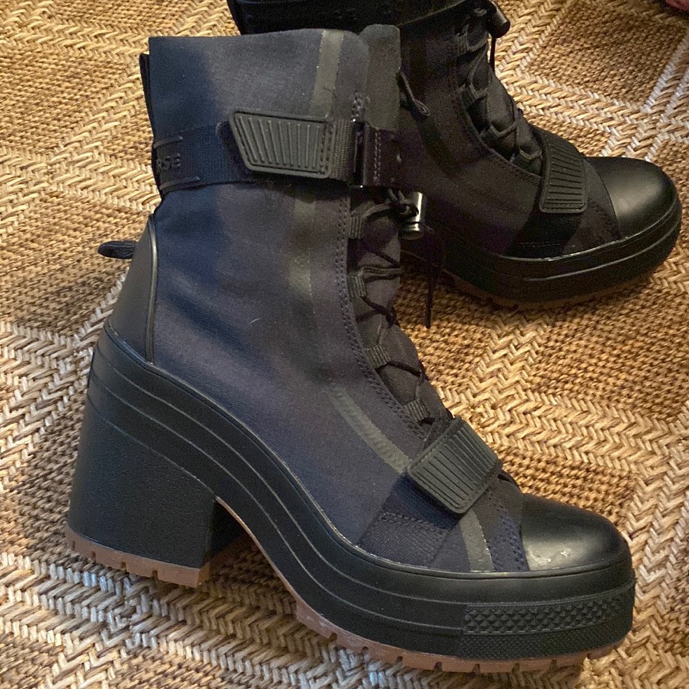 Converse Boots 10
